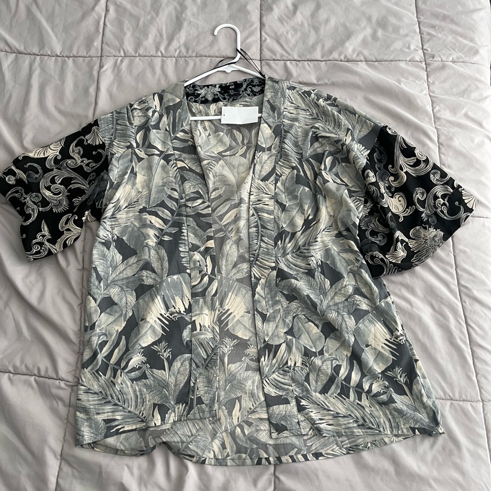 NWT H&M kimono